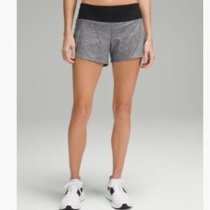 Lululemon Speed Up Mid Rise Lined Short 4”
